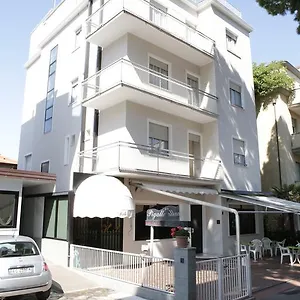  Отель Pigalle Италия
