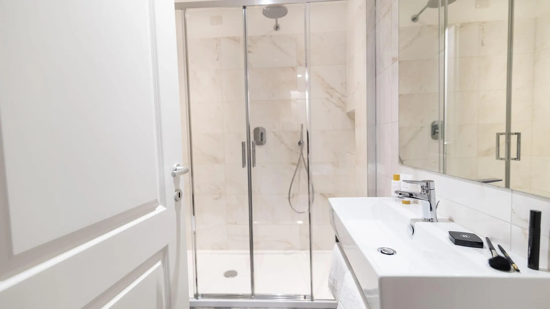 Eccelso Hotel Рим 3*,